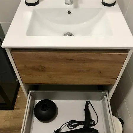 Chez Mick Et Sarah : L'industriel Apartment